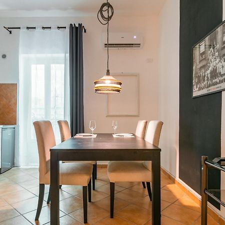 Ballaro Central Cozy Studio With Balcony Palermo Exterior photo